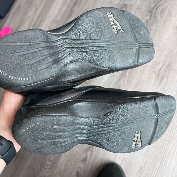 DANSKO black leather clogs - Picture 5 of 5